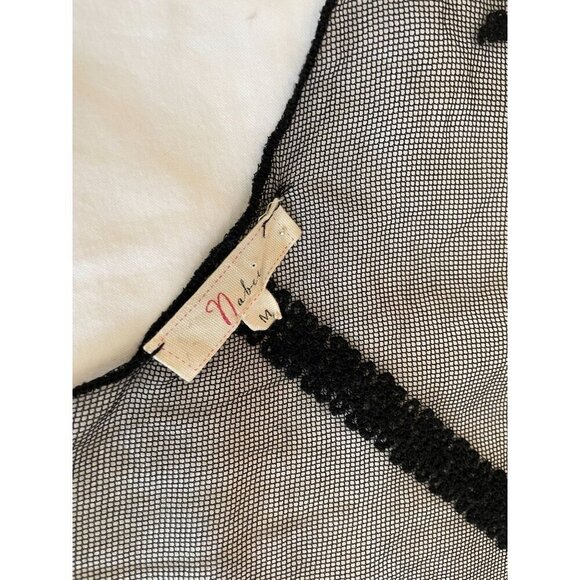 Nabee Black Lace-Trimmed Sleeveless Top With Sheer Back & V-Neck Medium - Picture 3 of 6